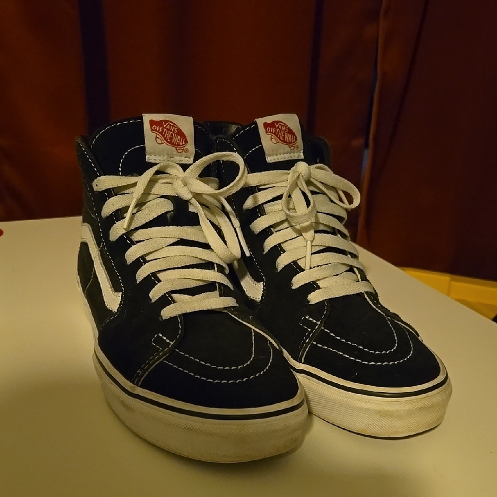 Vans Hi-top Black/White Canvas